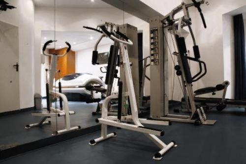 Hozam Wellness Es Apartman Szolnok Eksteriør bilde