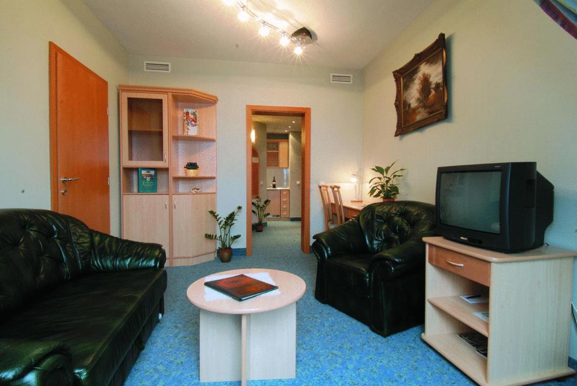 Hozam Wellness Es Apartman Szolnok Rom bilde